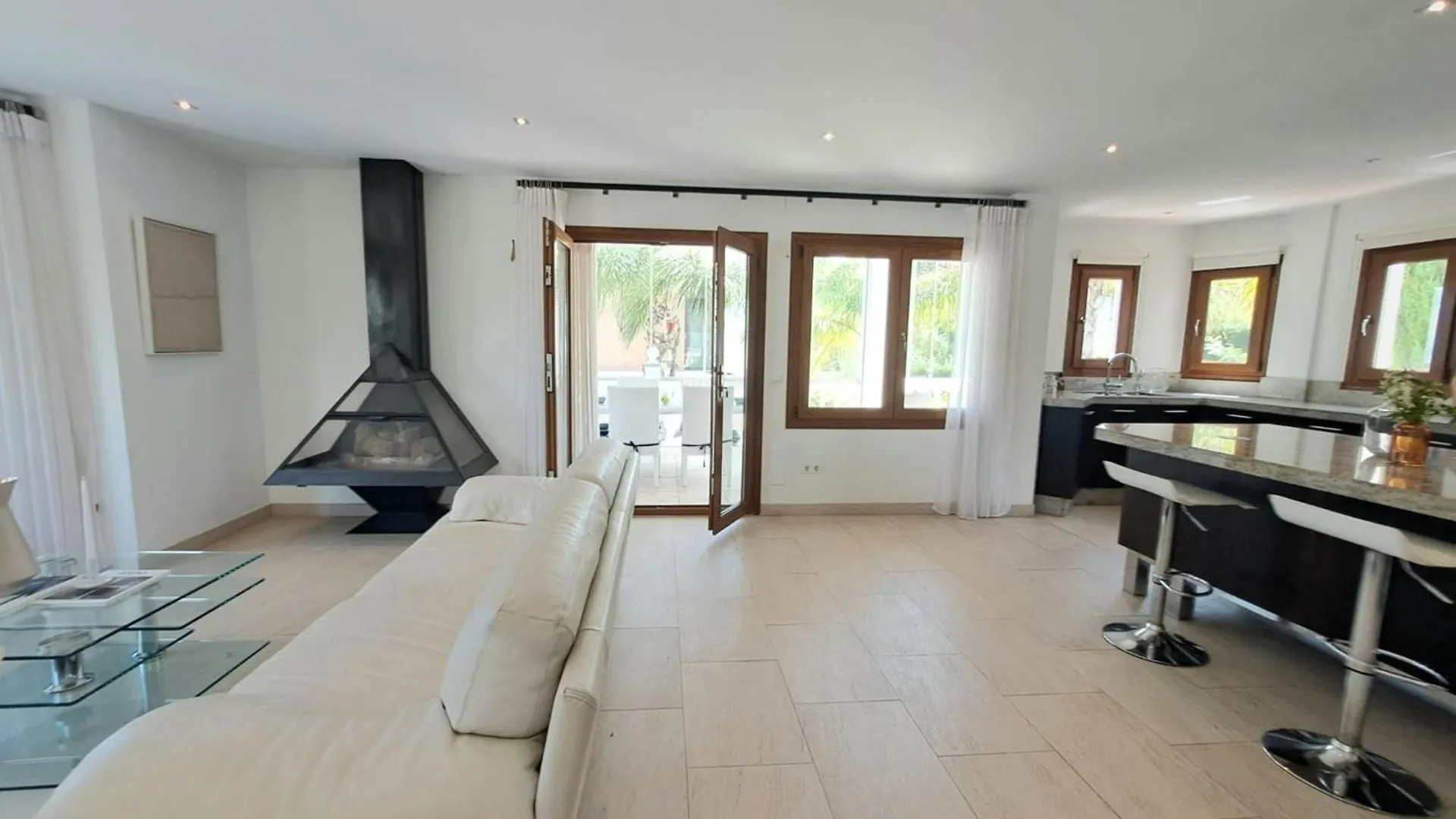 Noctua 035 Villa Valle Romano 035 Estepona 0*,